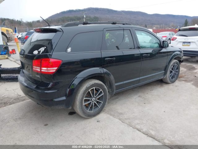 3C4PDCAB0JT236818 Dodge JOURNEY SE