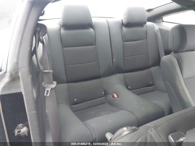 1ZVBP8AM0E5258935 Ford Mustang V6