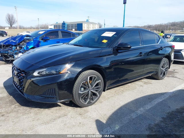 1N4BL4CW1RN328072 Nissan Altima Sr Intelligent Awd