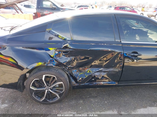 1N4BL4CW1RN328072 Nissan Altima Sr Intelligent Awd