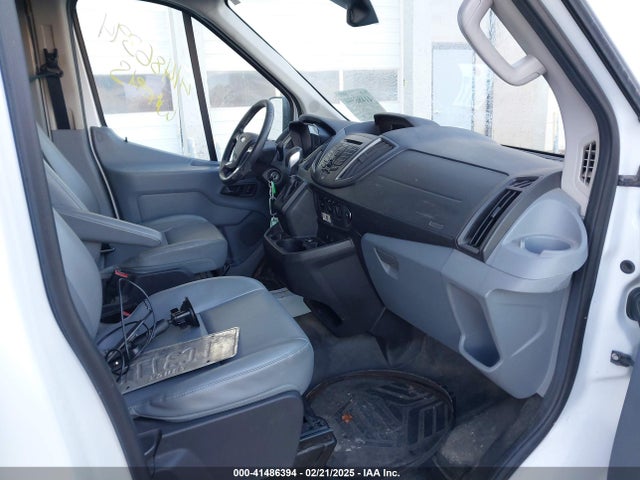 Ford Transit-250 2015 1FTNR2XG6FKB09053 Image 5