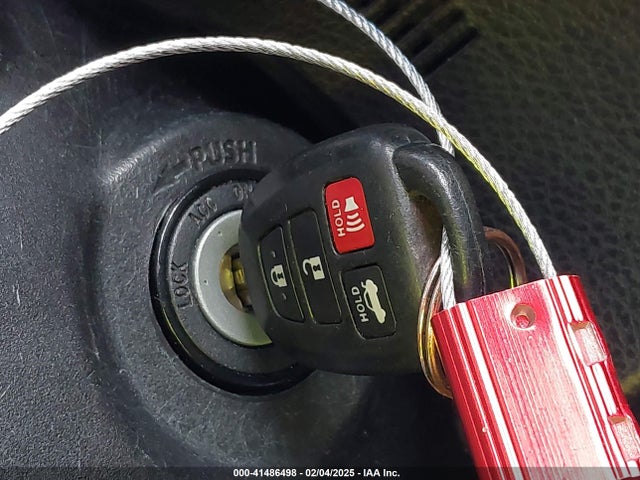 Toyota COROLLA LE 2018 2T1BURHEXJC064457 Image 11