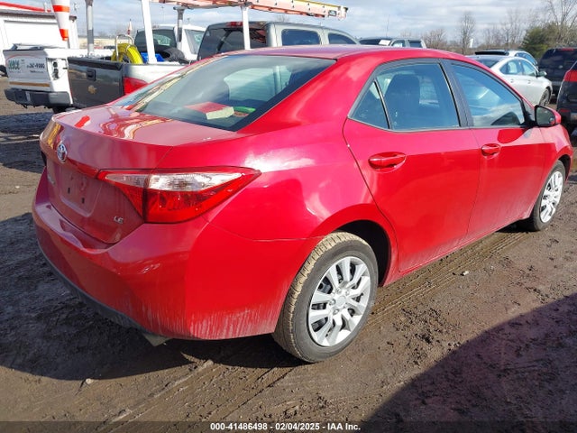 Toyota COROLLA LE 2018 2T1BURHEXJC064457 Image 4