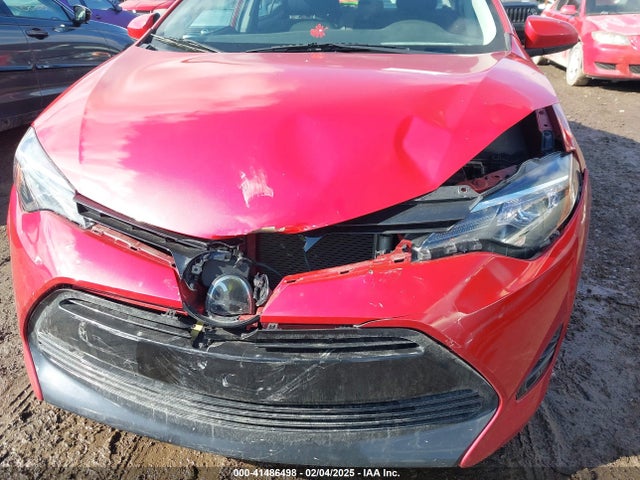 Toyota COROLLA LE 2018 2T1BURHEXJC064457 Image 6