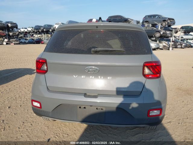 KMHRC8A39NU184906 Hyundai Venue Sel