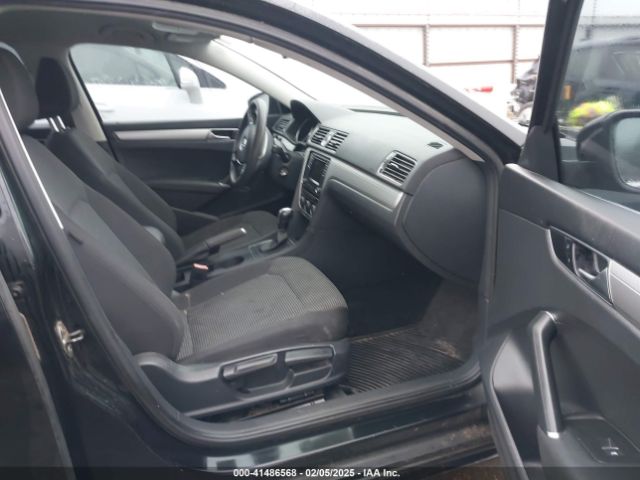 1VWAS7A38GC041336 Volkswagen Passat 1.8t S