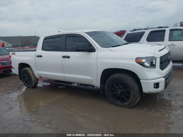 5TFDY5F17MX029063 Toyota Tundra Sr5