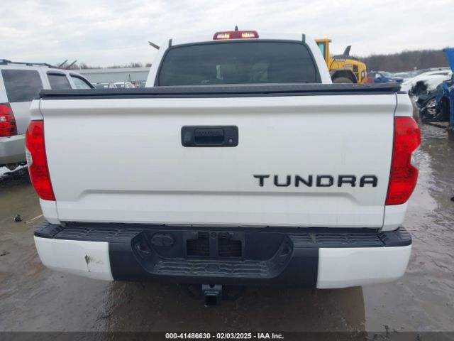 5TFDY5F17MX029063 Toyota Tundra Sr5