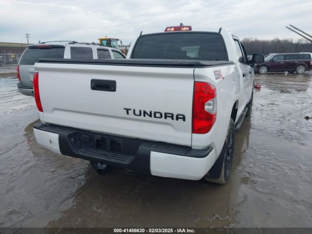 5TFDY5F17MX029063 Toyota Tundra Sr5