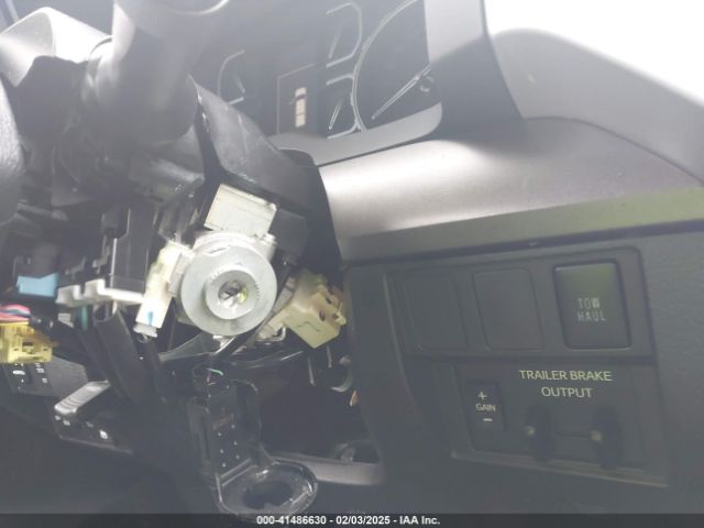 5TFDY5F17MX029063 Toyota Tundra Sr5