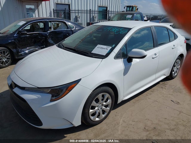 Toyota COROLLA LE 2024 5YFB4MDE7RP182244 Image 2
