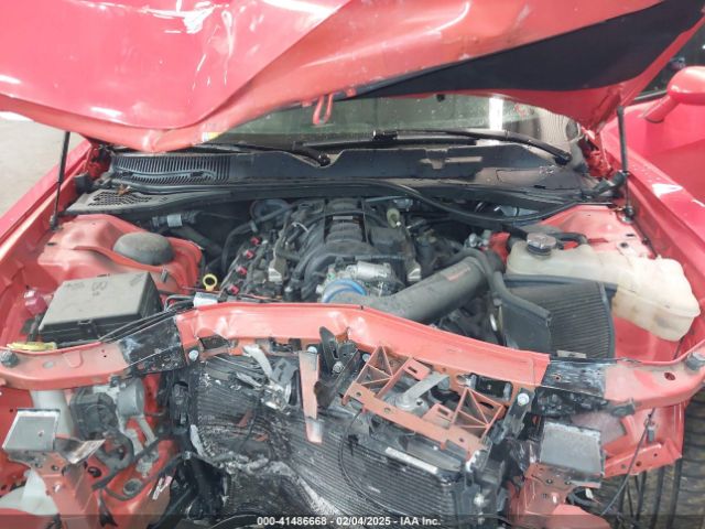 2C3CDZBT5KH587439 Dodge Challenger R/t