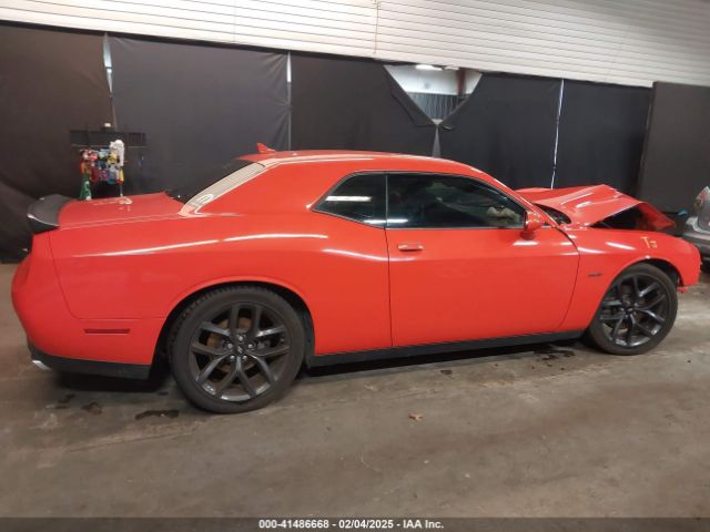 2C3CDZBT5KH587439 Dodge Challenger R/t