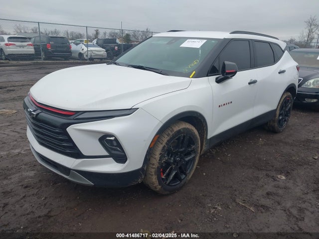 3GNKBHR43PS223196 Chevrolet Blazer Awd 2lt