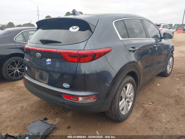 KIA Sportage Lx 2018 KNDPM3AC7J7365331 Image 4