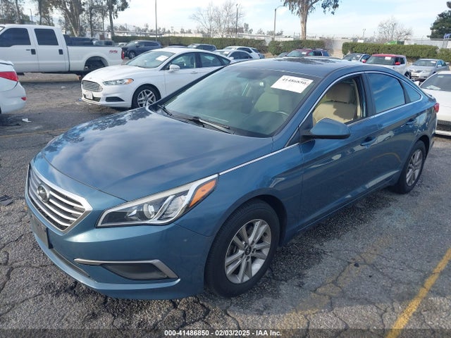 Hyundai SONATA SE 2016 5NPE24AF9GH281304 Image 2