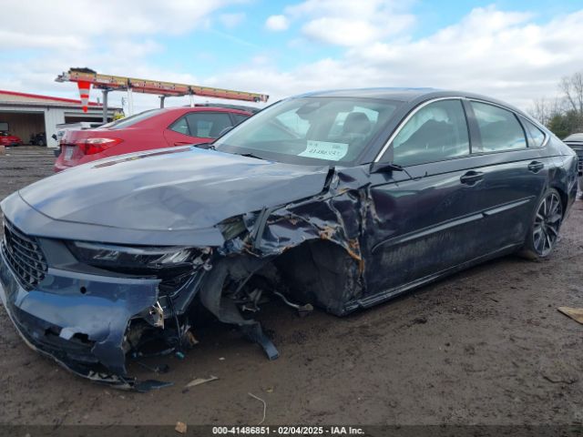 1HGCY2F85SA002016 Honda Accord Hybrid Touring