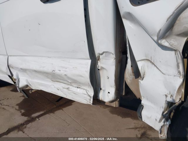 1FTEW1CPXPKF87647 Ford F-150 Xl