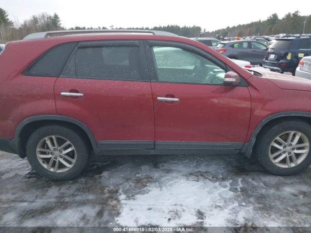 5XYKT3A67FG599244 KIA SORENTO LX