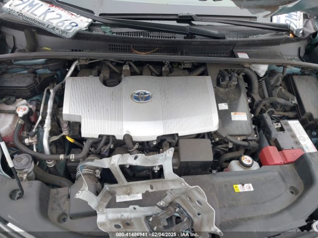 JTDKAMFU9N3186859 Toyota Prius L