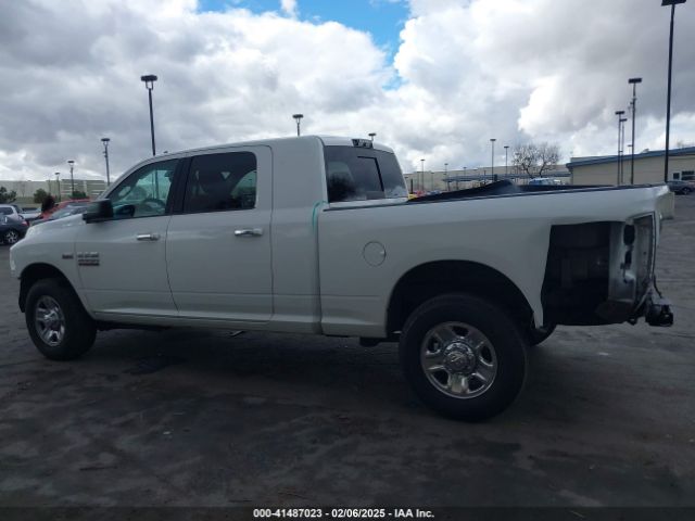 3C6TR4MT1JG213218 RAM 2500 Slt  4x2 6'4 Box