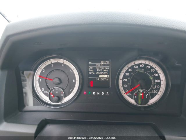 3C6TR4MT1JG213218 RAM 2500 Slt  4x2 6'4 Box