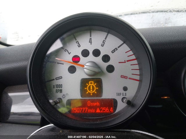 2011 MINI COOPER S WMWSV3C54BTY24925 Photo 6