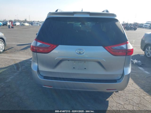 5TDYZ3DC6LS058114 Toyota SIENNA XLE