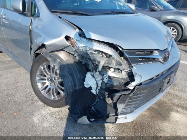 5TDYZ3DC6LS058114 Toyota SIENNA XLE