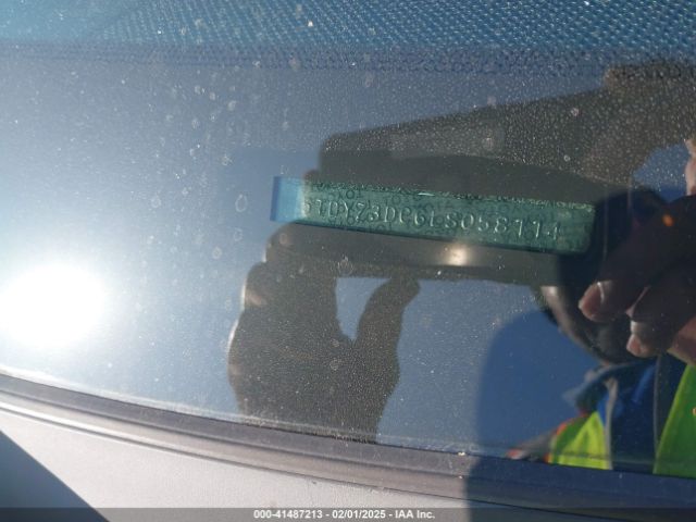 5TDYZ3DC6LS058114 Toyota SIENNA XLE