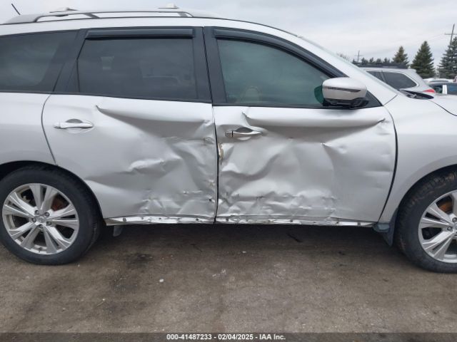 5N1DR2MM4JC631927 Nissan Pathfinder Sl
