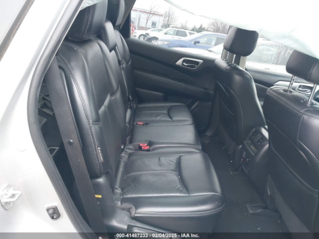 5N1DR2MM4JC631927 Nissan Pathfinder Sl