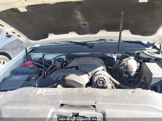 2011 CADILLAC ESCALADE ESV 1GYS4JEF1BR154922 Photo 9