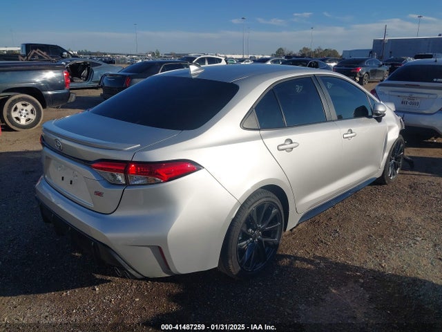 Toyota COROLLA SE 2025 5YFS4MCE7SP217887 Image 4