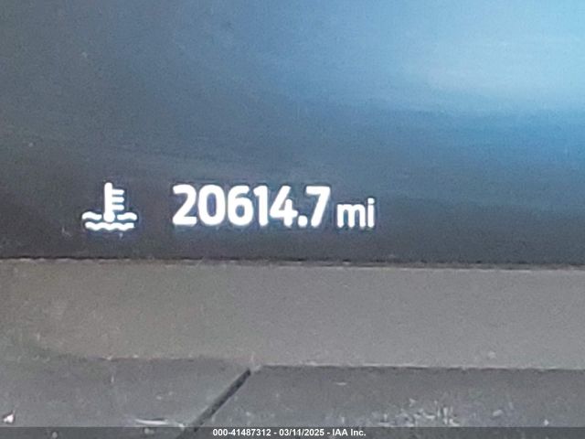 1FMCU9JA7PUB20373 Ford Escape Platinum