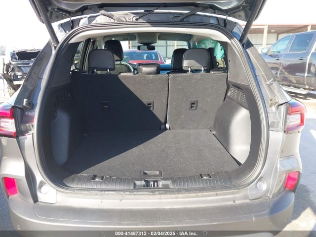 1FMCU9JA7PUB20373 Ford Escape Platinum