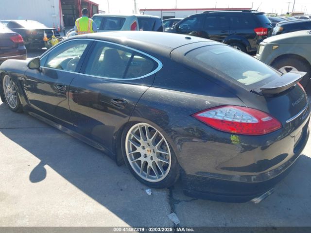 2010 PORSCHE PANAMERA WP0AB2A70AL060480 Photo 2