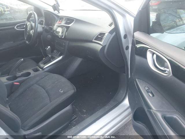 3N1AB7AP5HY319417 Nissan SENTRA SV