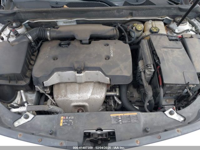 1G11D5SL4FU142116 Chevrolet MALIBU 2LT
