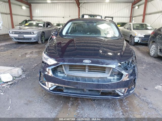 3FA6P0RU3KR243175 Ford Fusion Hybrid Titanium