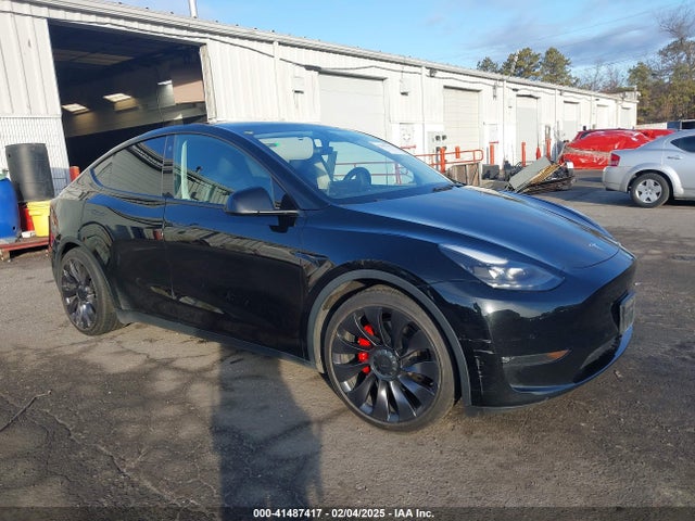 2021 TESLA MODEL Y 5YJYGDEF2MF209749 Photo 0