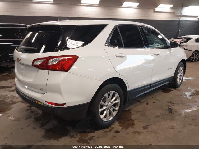 Chevrolet EQUINOX LT 2018 3GNAXJEV0JS648062 Image 4