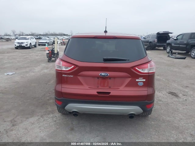 1FMCU0GXXEUE51422 Ford ESCAPE SE