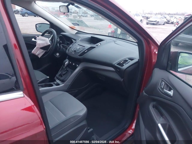 1FMCU0GXXEUE51422 Ford ESCAPE SE