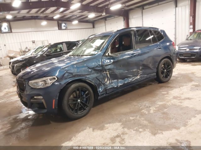 2018 BMW X3 5UXTS3C5XJ0Y96078 Photo 1