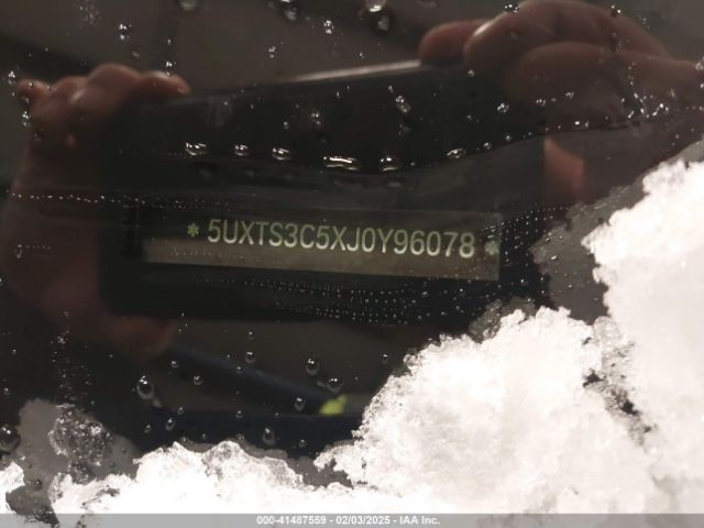 2018 BMW X3 5UXTS3C5XJ0Y96078 Photo 8