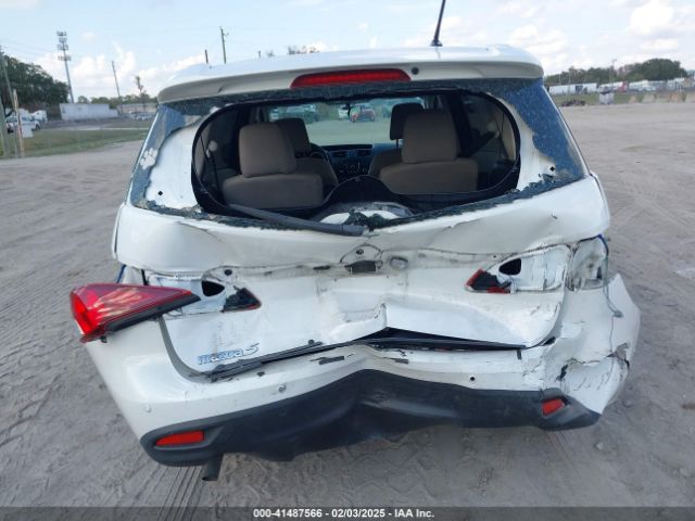 JM1CW2CL2F0185478 Mazda Mazda5 Touring
