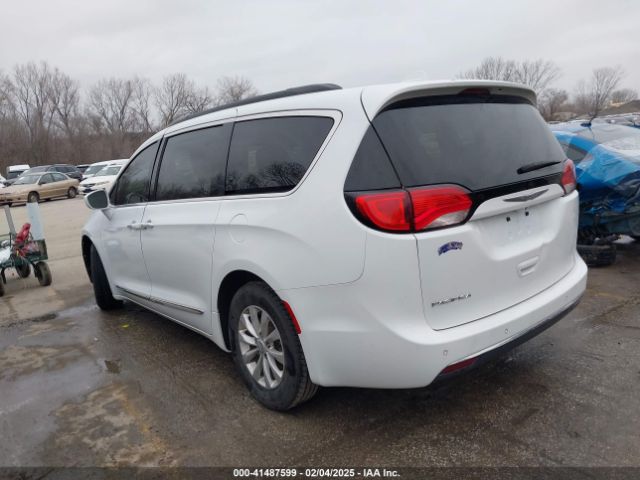 2C4RC1BG4HR583463 Chrysler Pacifica Touring-l
