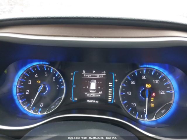2C4RC1BG4HR583463 Chrysler Pacifica Touring-l