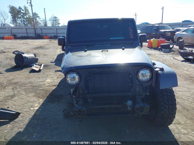 1C4BJWDG6JL867354 Jeep Wrangler Jk Unlimited Freedom Edition 4x4